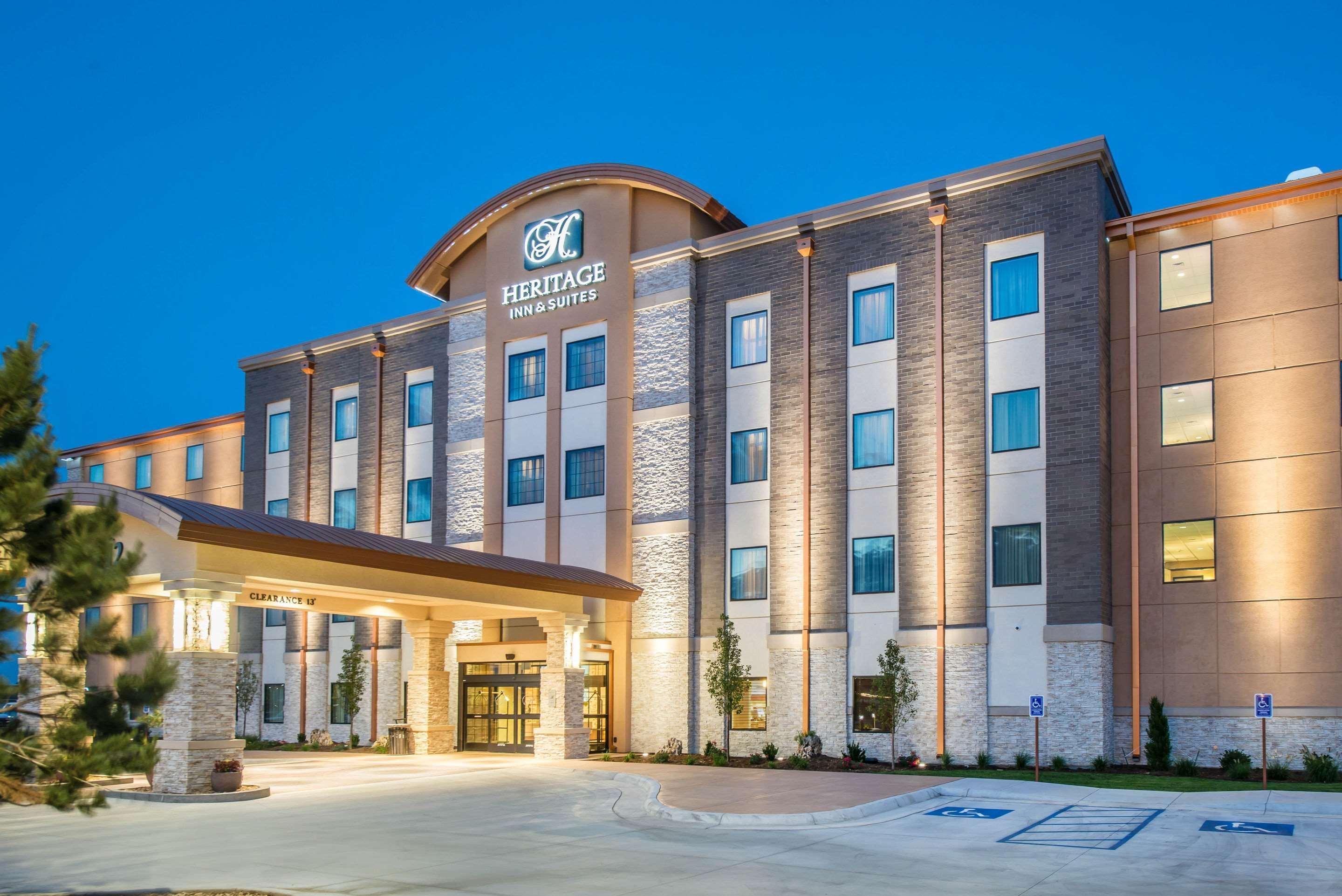 The Heritage Inn & Suites, Ascend Hotel Collection Garden City Eksteriør billede