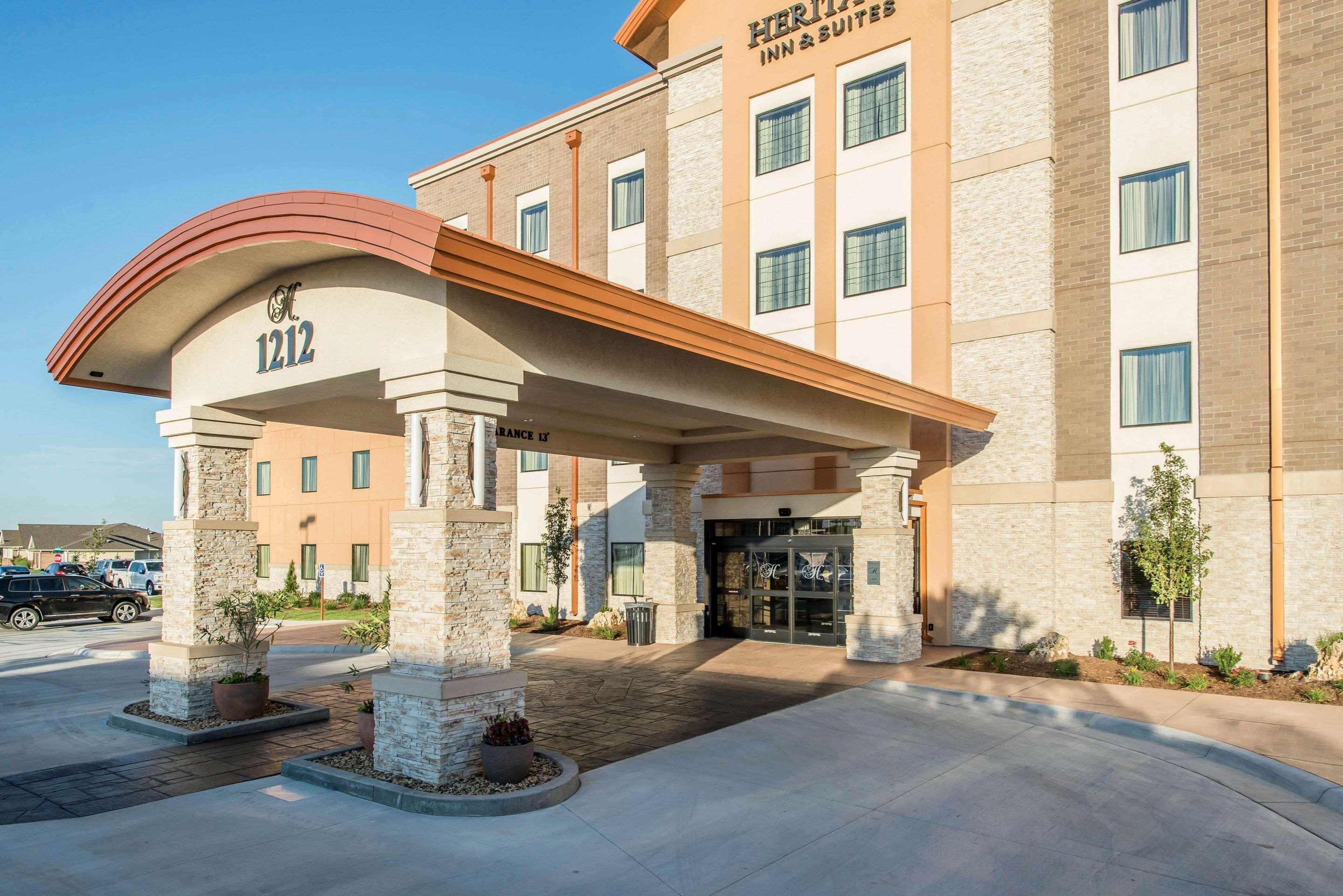 The Heritage Inn & Suites, Ascend Hotel Collection Garden City Eksteriør billede