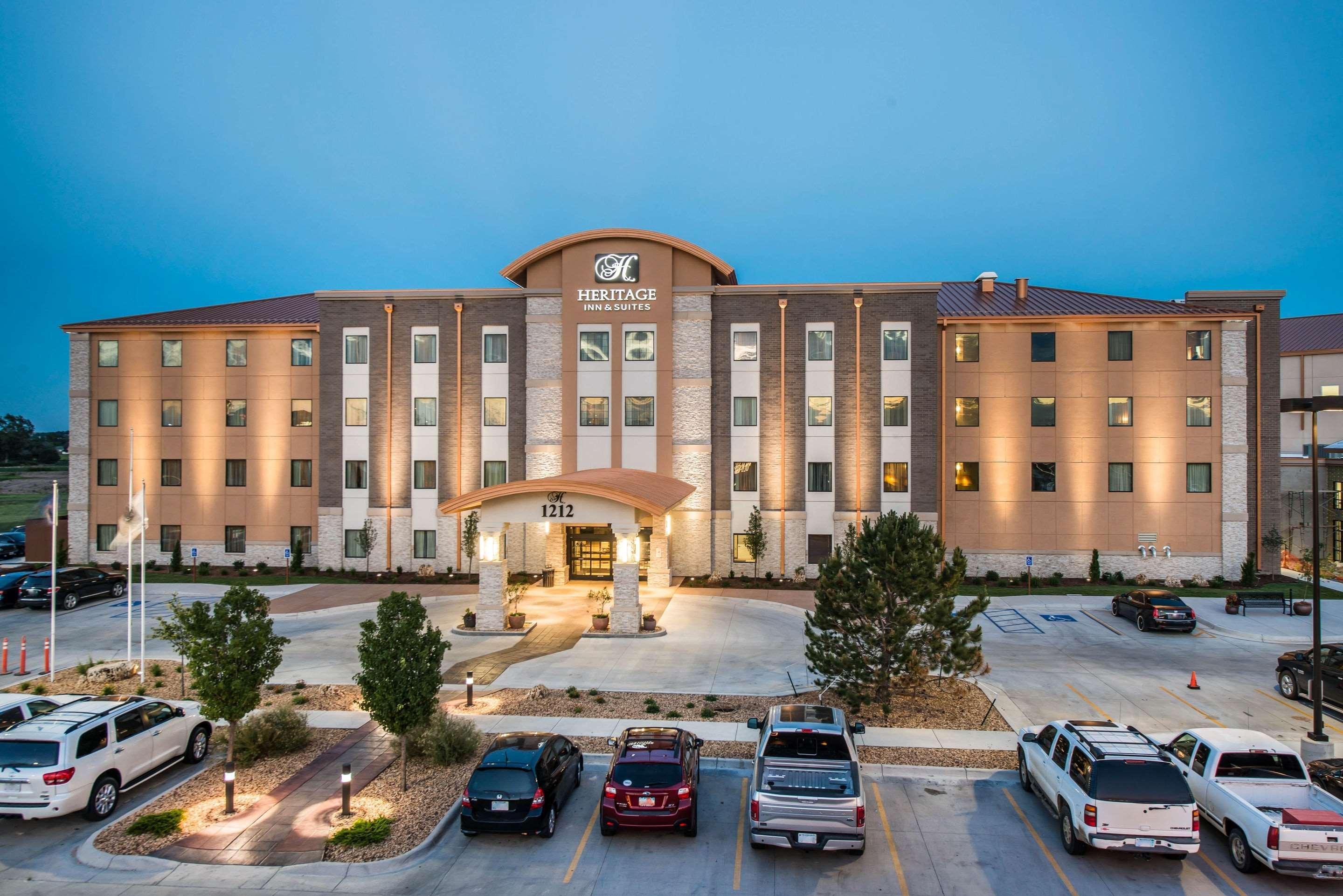 The Heritage Inn & Suites, Ascend Hotel Collection Garden City Eksteriør billede