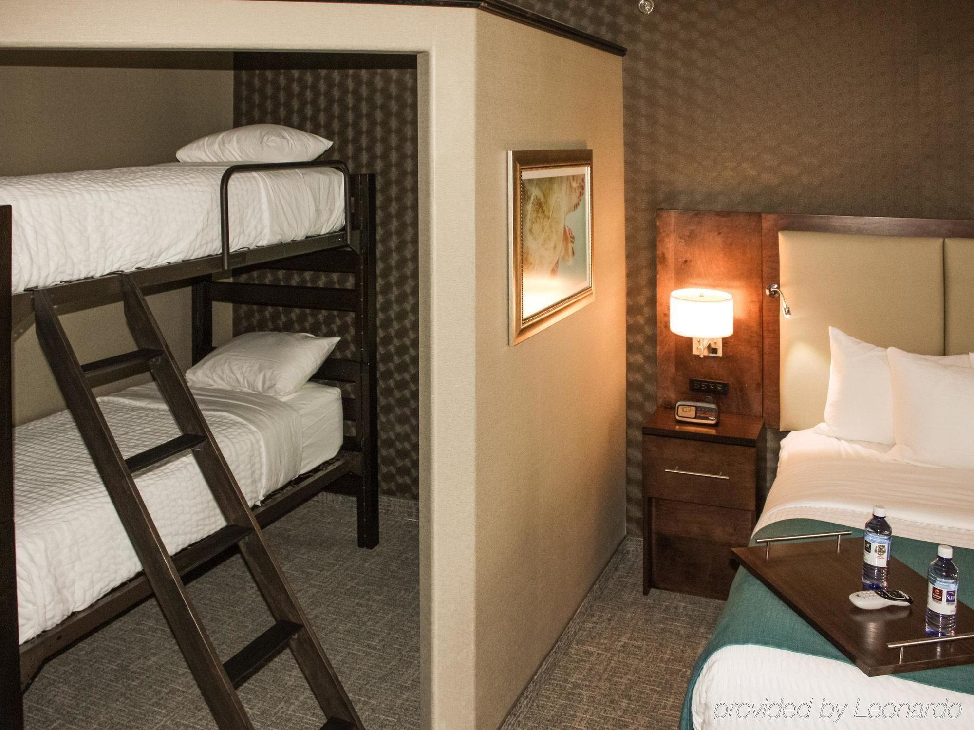 The Heritage Inn & Suites, Ascend Hotel Collection Garden City Eksteriør billede